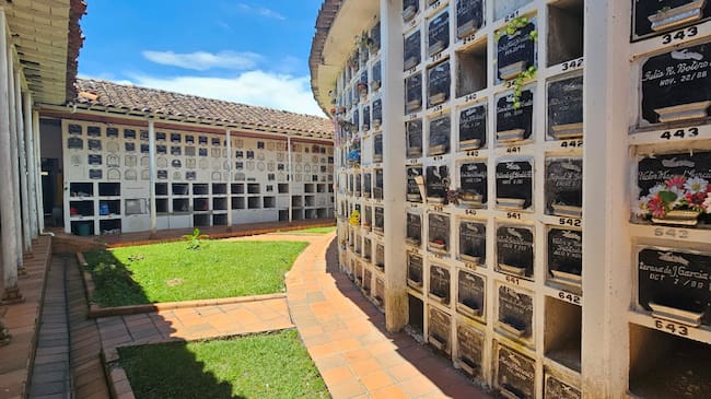 Cementerio de Granada, Antioquia. foto UBPD