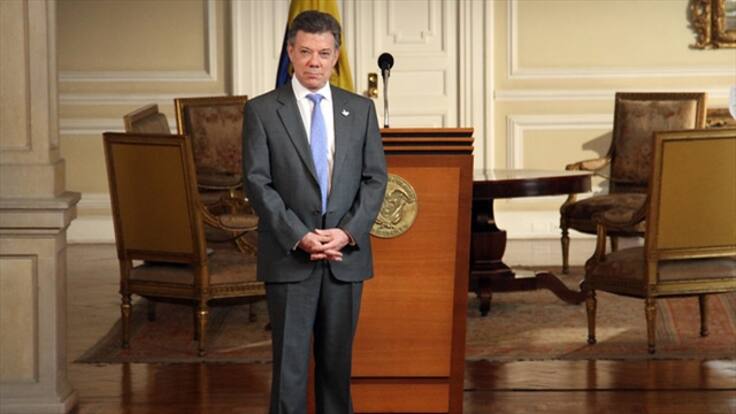 Santos niega haber pedido vincular el narcotráfico al delito político