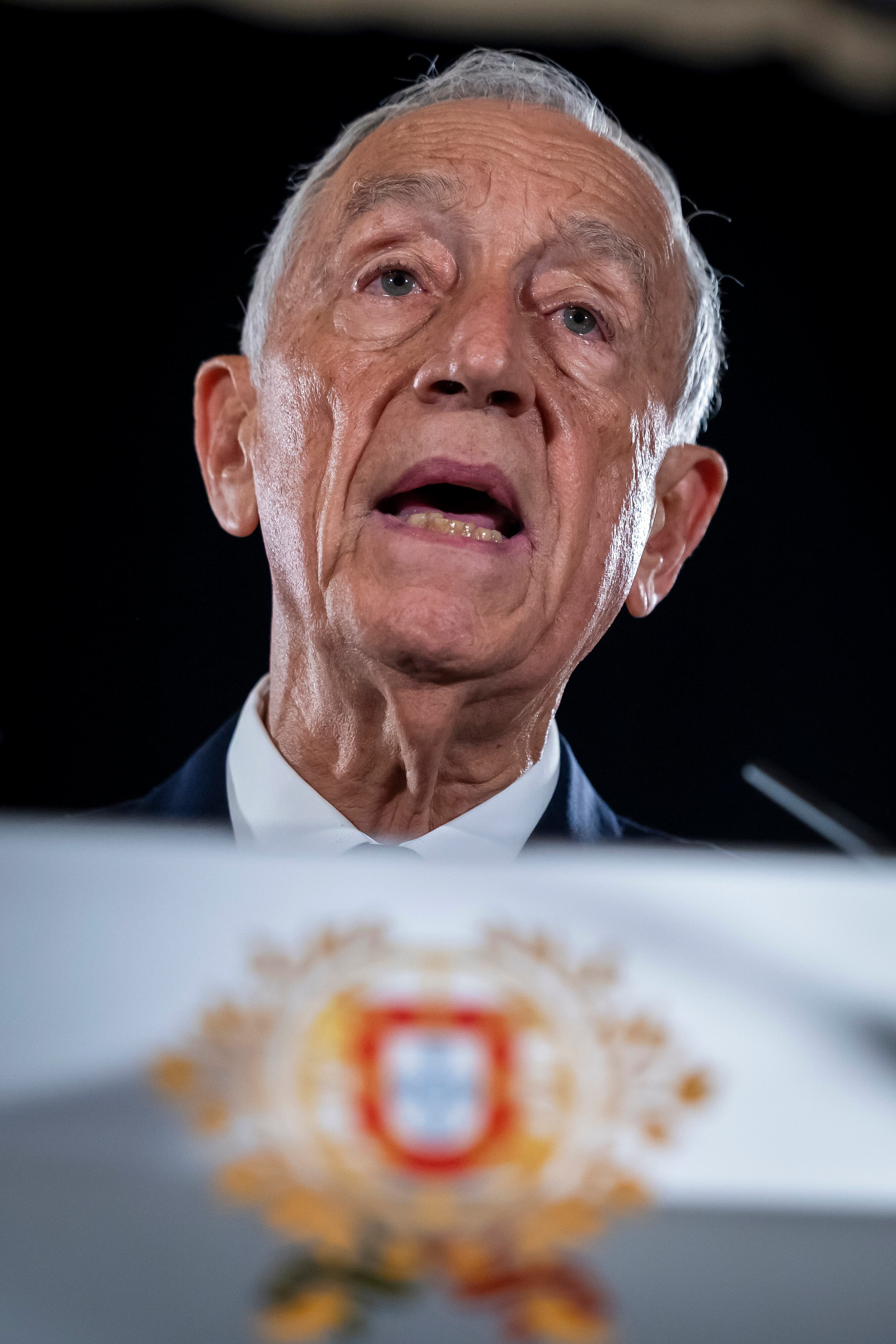 Lisboa (Portugal), 13/03/2025.- Portuguese President Marcelo Rebelo de Sousa announces the date for the country's third general election in just over three years, following Parliament's rejection of a government motion of confidence, at Palacio de Belem in Lisbon, Portugal, 13 March 2025. The motion was presented by Portuguese Prime Minister Luis Montenegro, who faced questions regarding the activities of a consultancy firm he founded, which is now managed by his sons. (Lisboa) EFE/EPA/JOSE SENA GOULAO