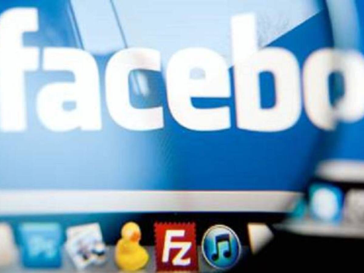 ¿Es alarmante que WhatsApp comparta datos con Facebook?