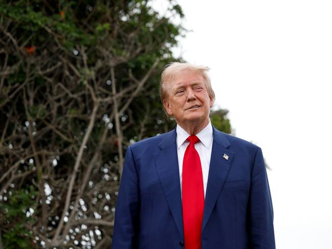 Rancho Palos Verdes (United States), 13/09/2024.- Republican presidential candidate Donald Trump delivers remarks at the Trump National Golf Club Los Angeles in Rancho Palos Verdes, California, USA, 13 September 2024. (Elecciones) EFE/EPA/CAROLINE BREHMAN