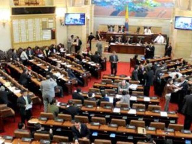 Por falta de quórum Cámara suspende debate de Reforma Tributaria