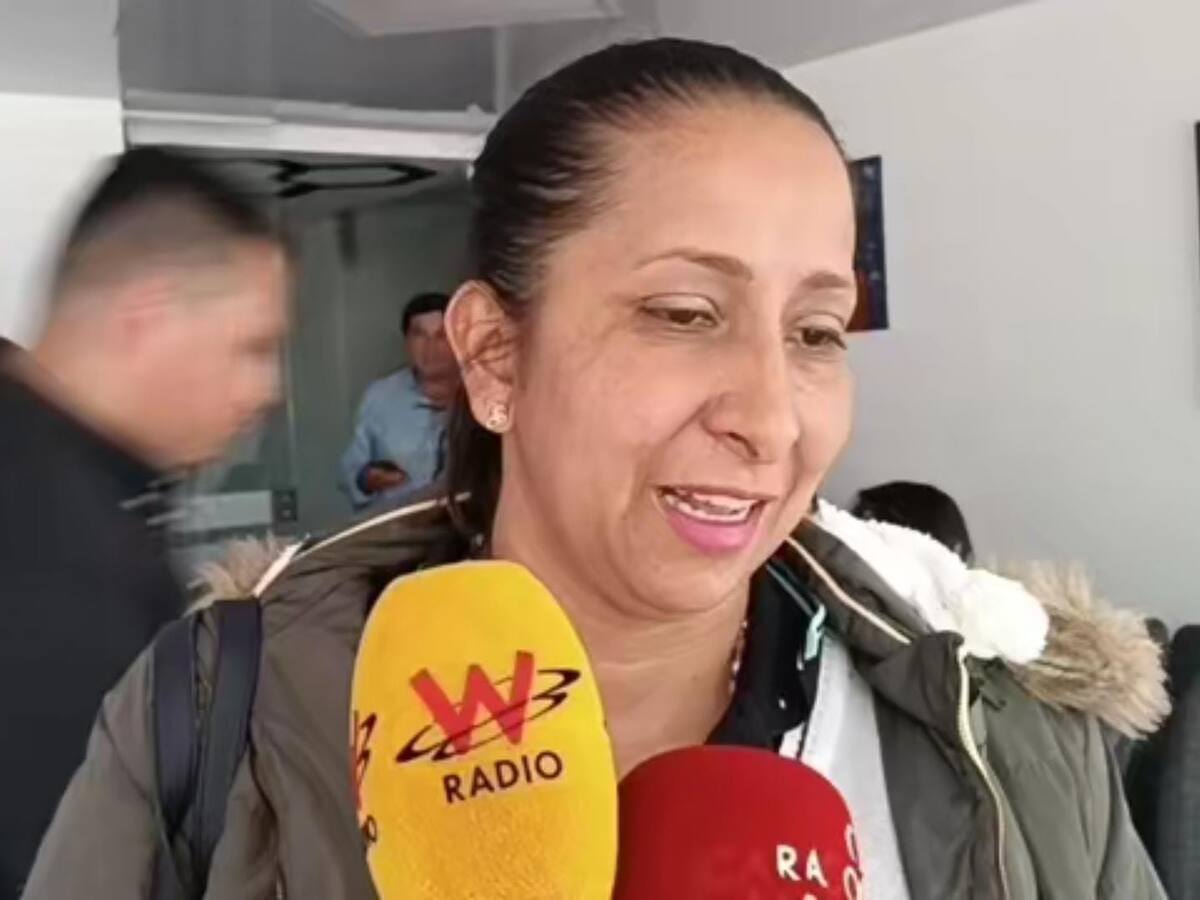 Taxistas agredieron a una mujer al confundir su vehículo con uno inscrito a una plataforma