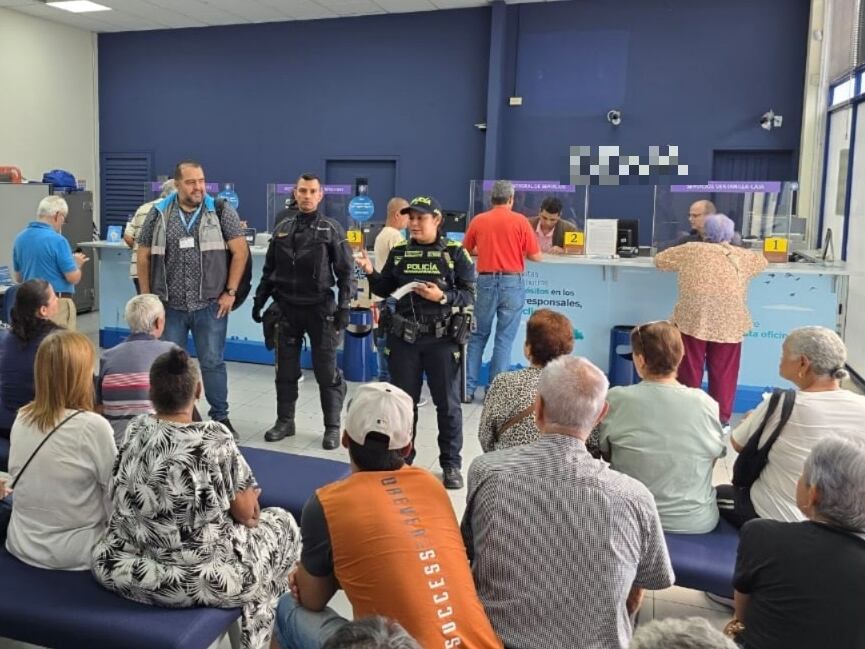 Seguridad en bancos- foto secretaría de seguridad de Medellín.