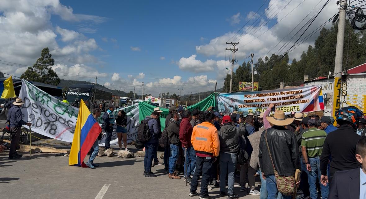 Campesinos exigen al gobierno la derogación de resoluciones que limitan sus derechos sobre la tierra y promueven la defensa de sus territorios frente a la delimitación de páramos.