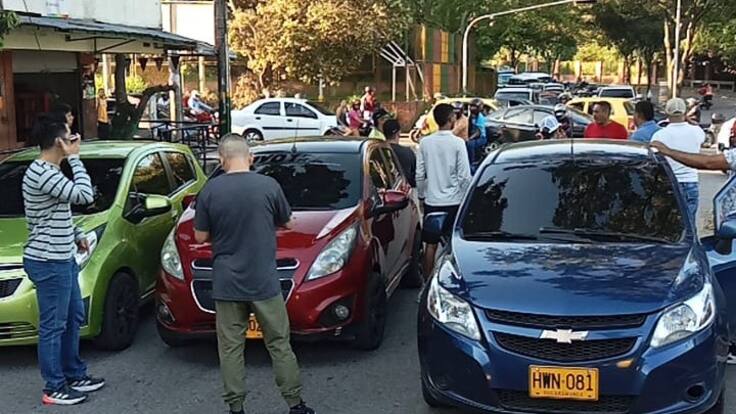 Bloqueos en el área metropolitana por precio de la gasolina