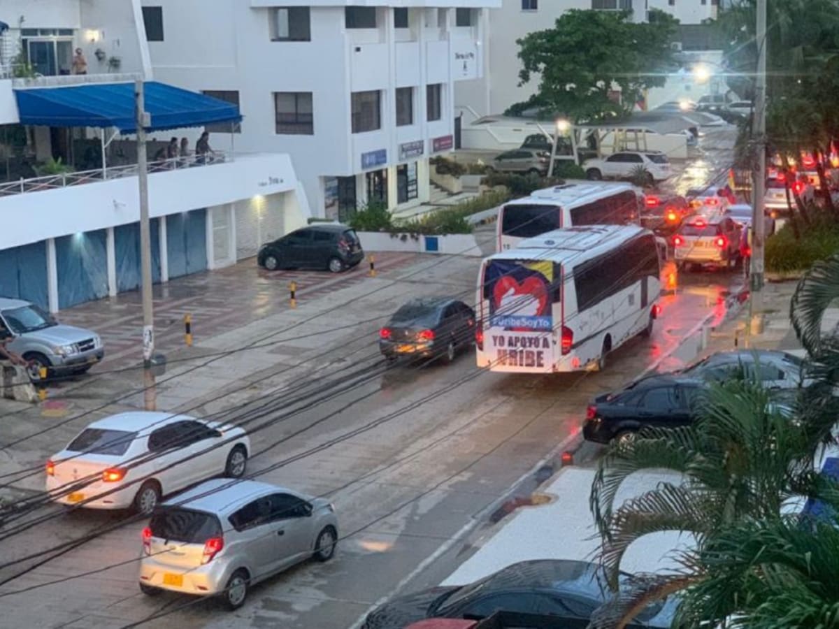 Distrito de Cartagena pide explicaciones a la Policía por caravana uribista
