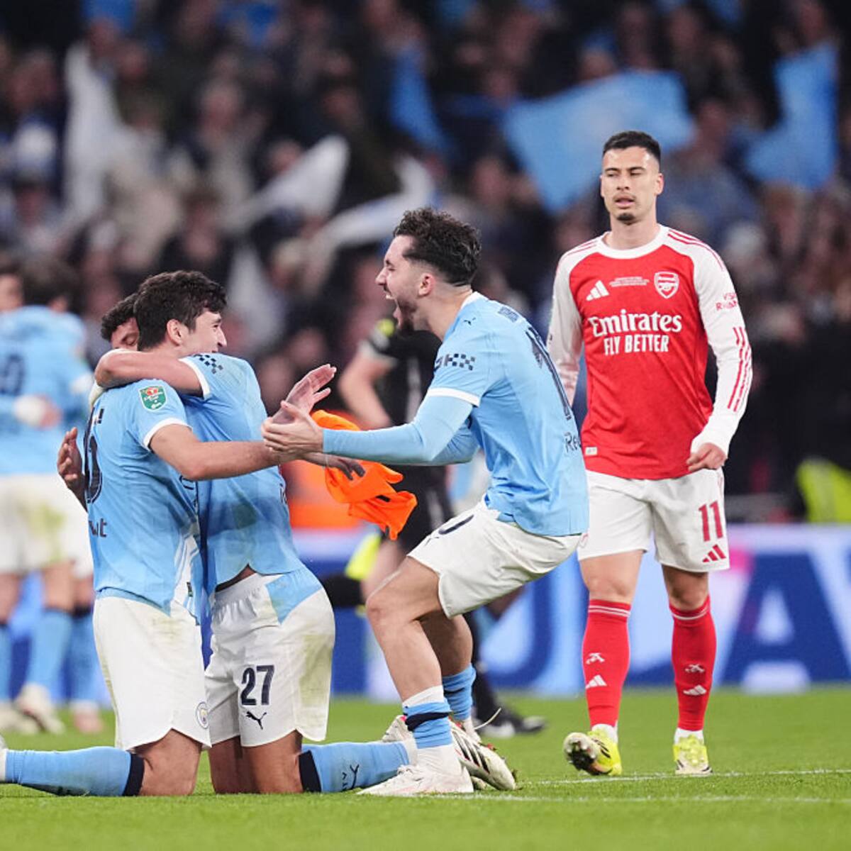 Manchester City saca la casta, derrota al Arsenal y se consagra campéon de la Carabao Cup