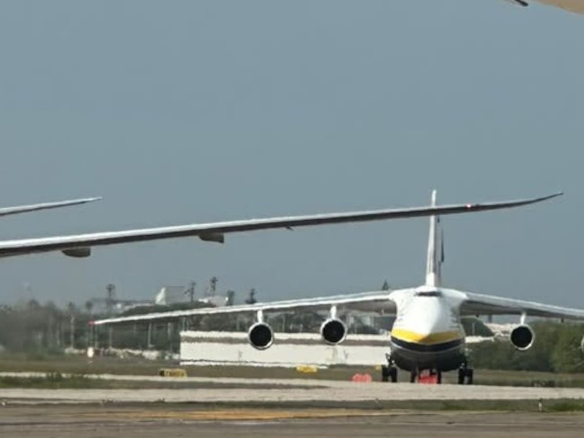 Uno de los aviones de carga más grande del mundo estuvo en el aeropuerto Ernesto Cortissoz