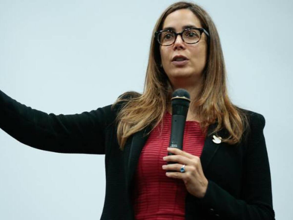 Sigue rifirrafe Mineducación Parody y procuradora Ilva Miriam