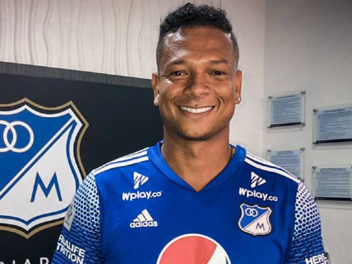 Fredy Guarín ya luce la camiseta de Millonarios