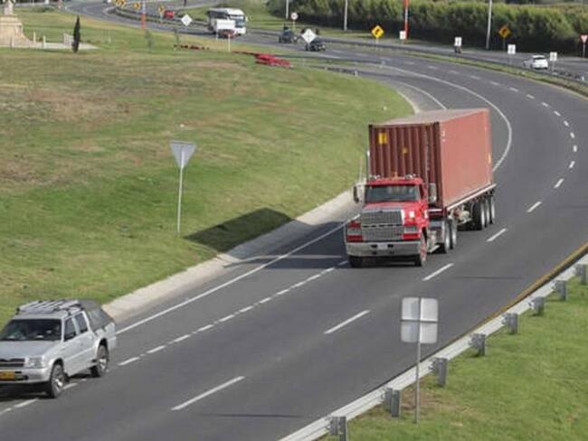 Levantan pico y placa a vehículos de carga en Medellín