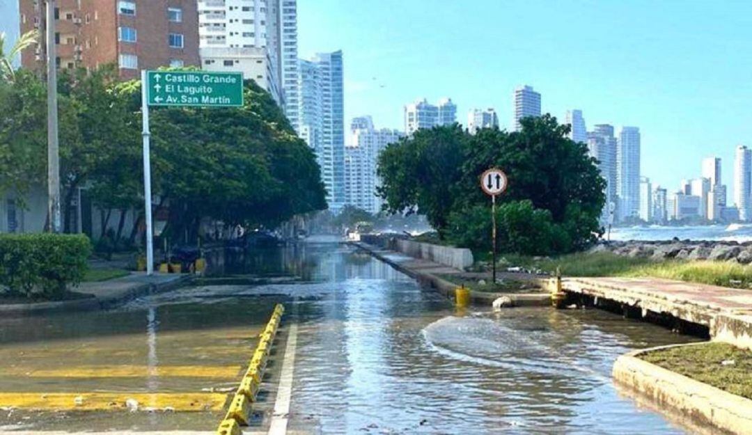 Inundaciones por mar de leva en el sector turístico de Bocagrande
