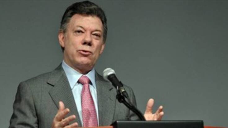 Santos anuncia que tendrá su propio programa radial