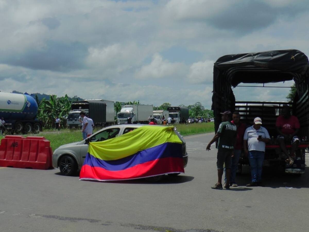 Intergremial: El presidente Petro está induciendo a que un mismo sector pelee entre ellos