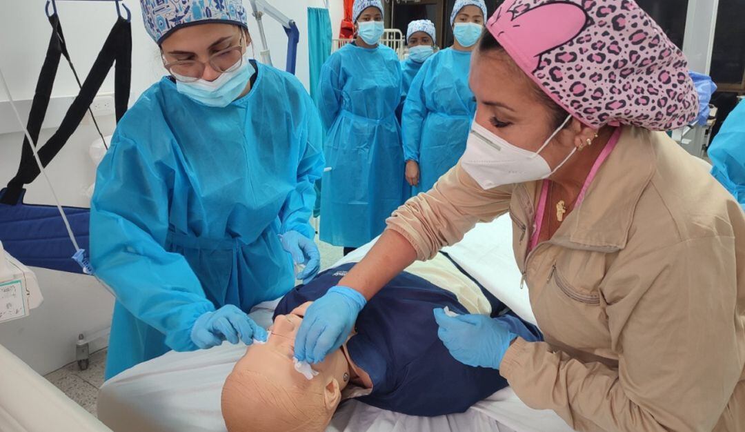 Hay ofertas en enfermería, construcción de edificaciones, producción agropecuaria, producción de joyería, regencia de farmacia, entre otros