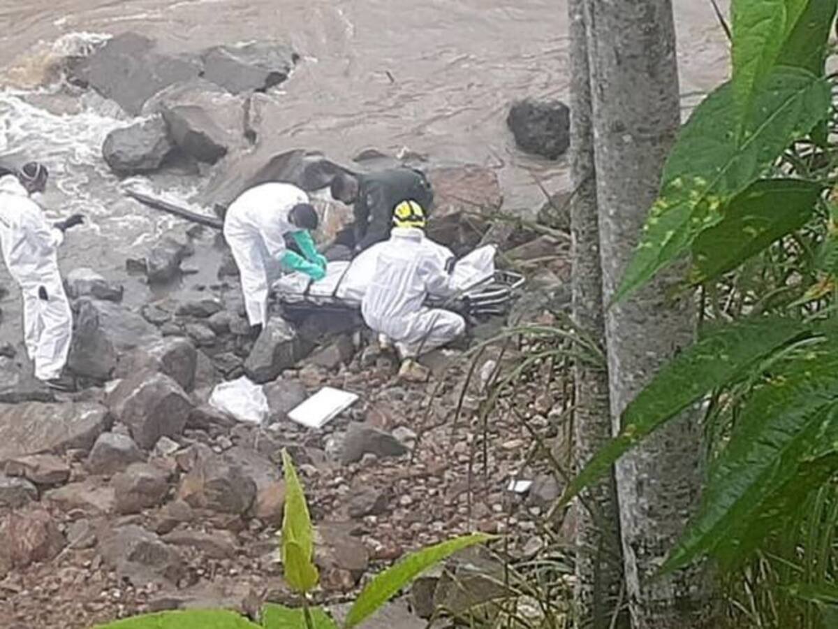 Los tres cuerpos hallados en el río Cauca, en Caldas, corresponderían a los desaparecidos de Pereira