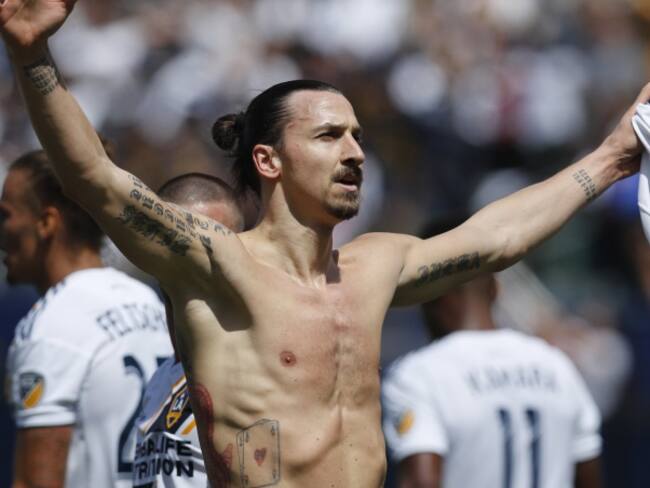 Ibrahimovic anotó un golazo en su debut con Los Ángeles Galaxy