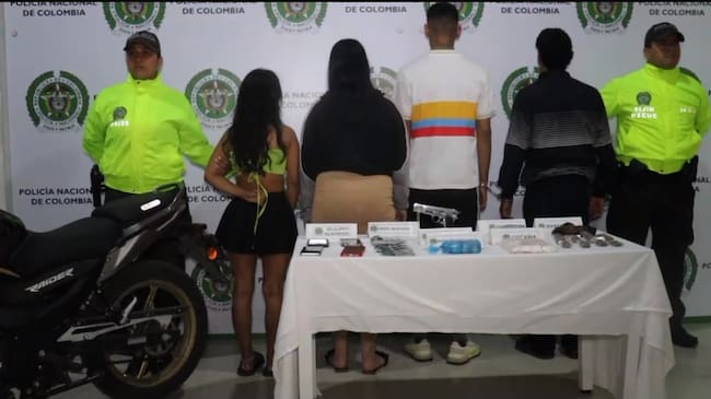 Operativo de la policía y la fiscalía contra integrantes de banda criminal "La Familia P"/ Foto Mecuc