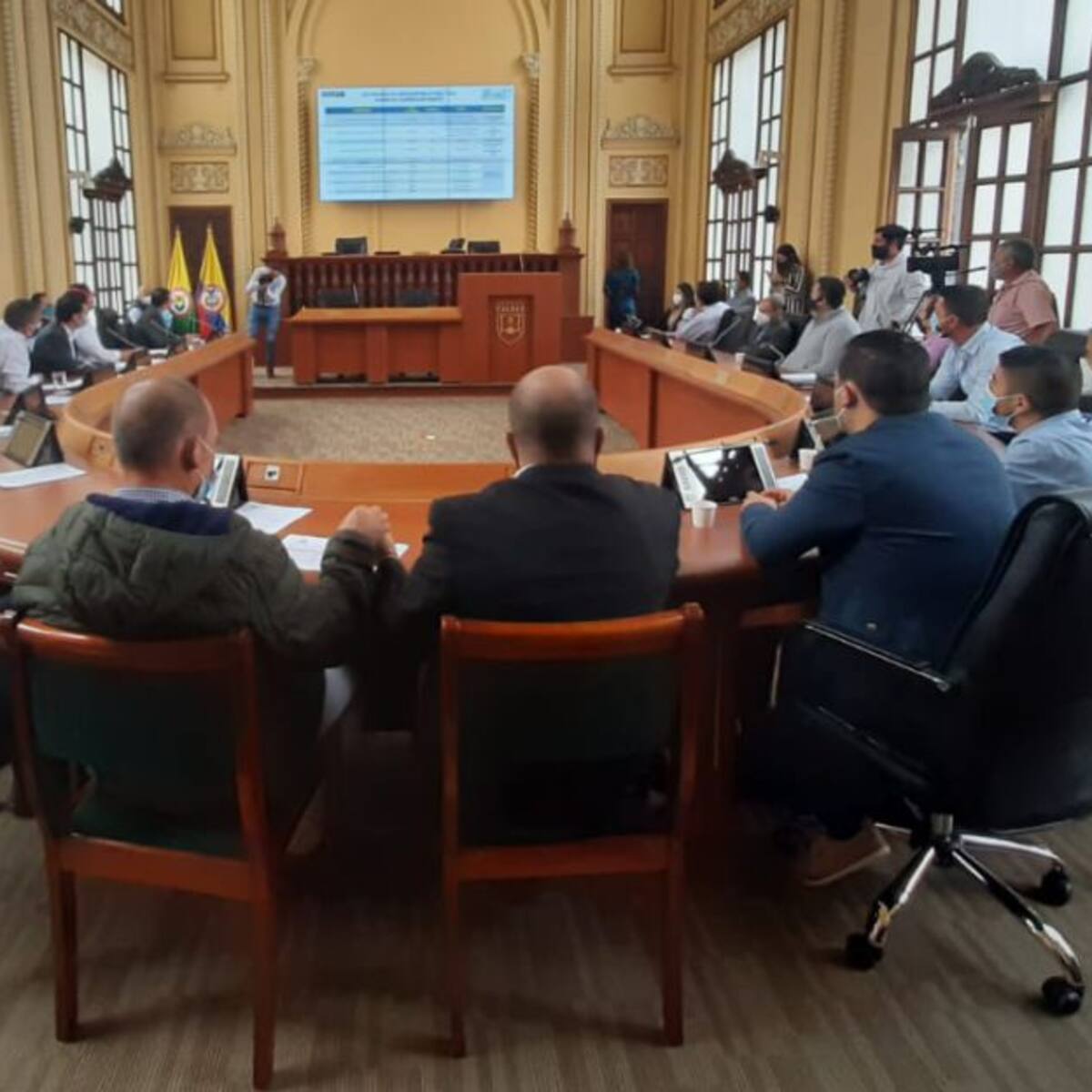 Con acuerdos de descuentos y obras se reabrirá el peaje La Estrella