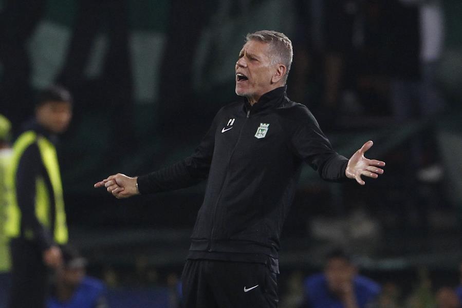Paulo Autuor, entrenador de Atlético Nacional en la final de la Superliga ante Pereira / EFE