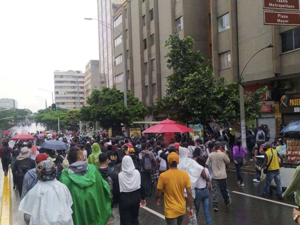 Más de 20 manifestantes permanecen desaparecidos en Medellín