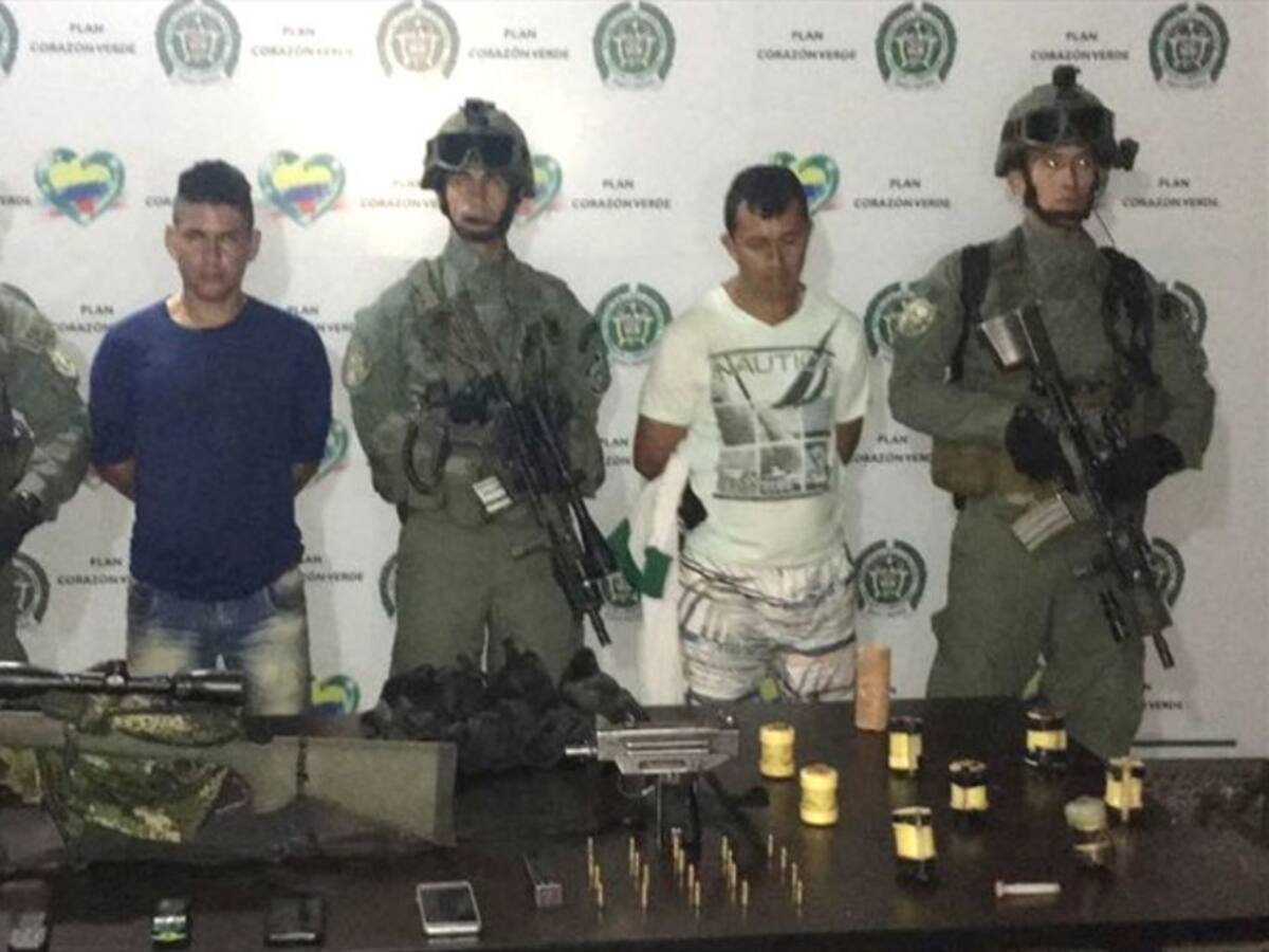 Capturan a dos guerrilleros del Eln en el sur del Cauca