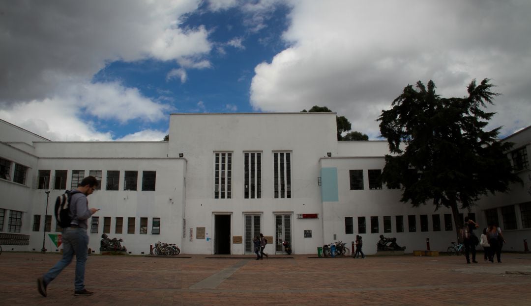 Universidad Nacional 