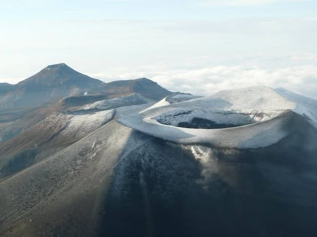 Autoridades monitorean el volcán Puracé del Cauca, ante el cambio a alerta naranja