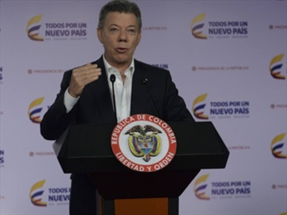 Santos está ambientando un cese bilateral al fuego: analistas