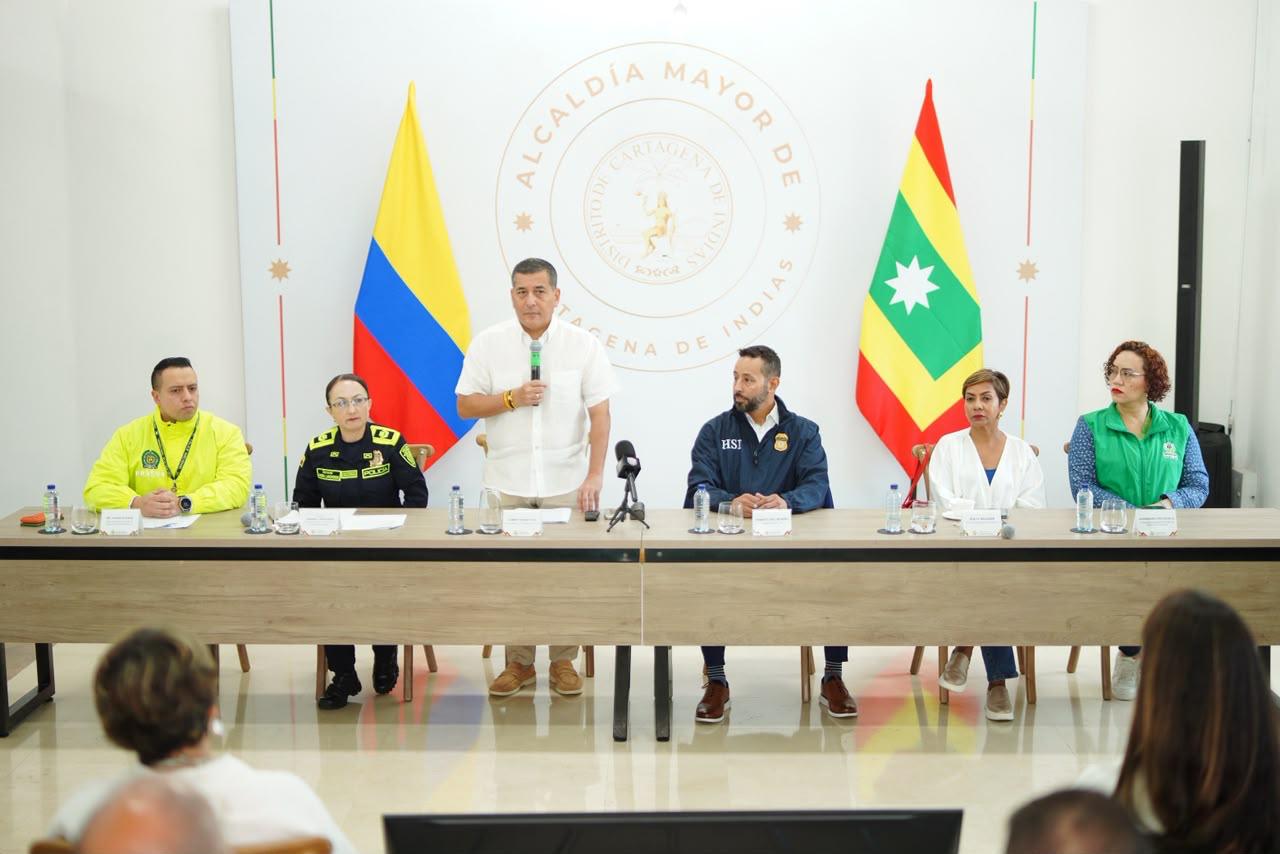 Rueda de prensa desarticulada banda de explotación sexual infantil. // Alcaldía de Cartagena