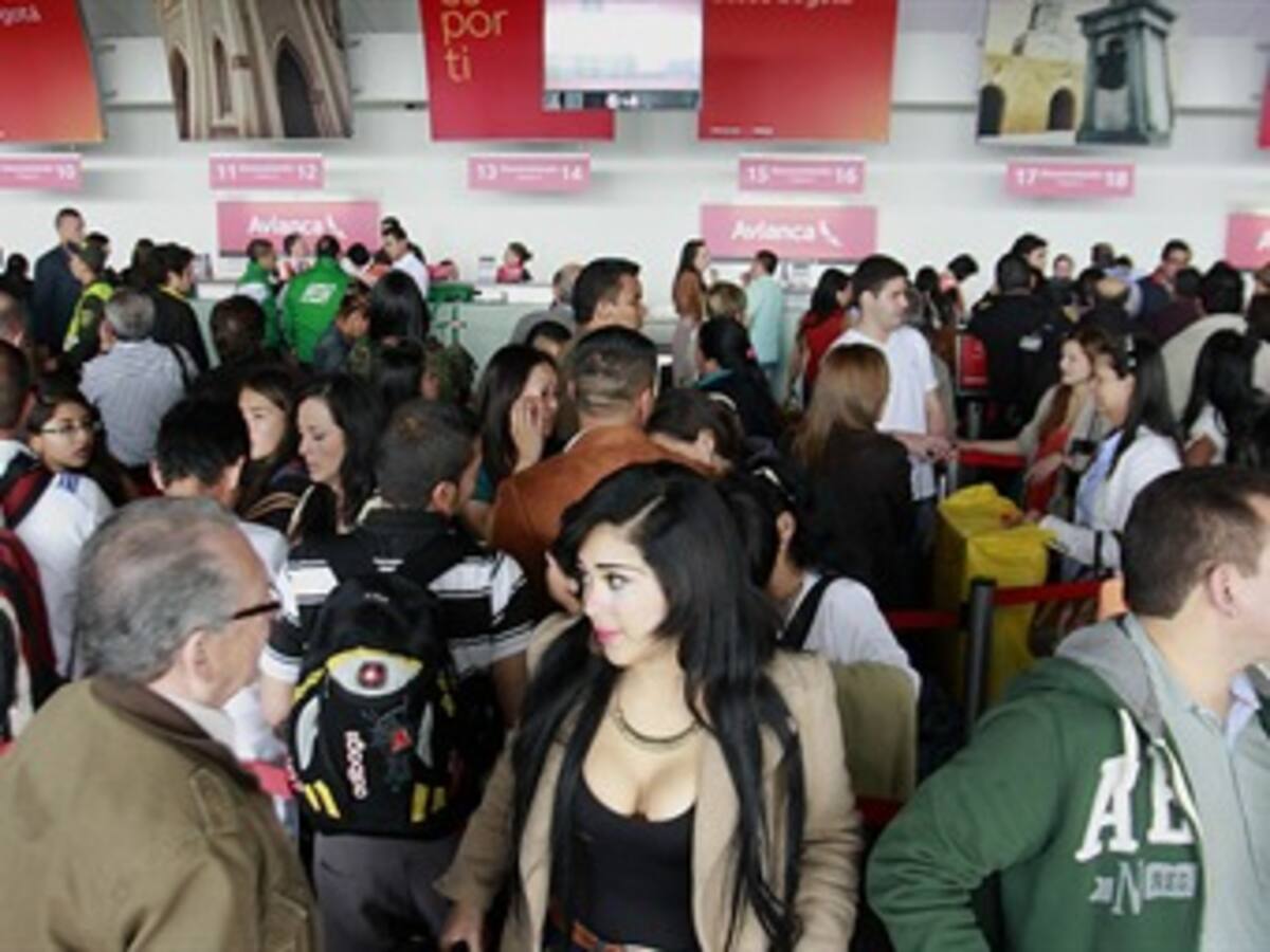 El mal tiempo en Bogotá retrasó la operación aérea