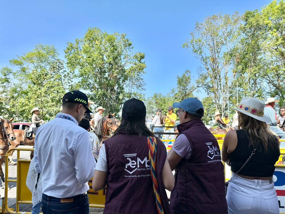 Feria de Manizales: minuto a minuto, Personería y autoridades vigilan el Desfile a Caballo