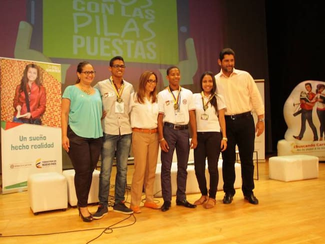 ​291 estudiantes de escuelas de Cartagena fueron beneficiados con “Ser Pilo Paga”