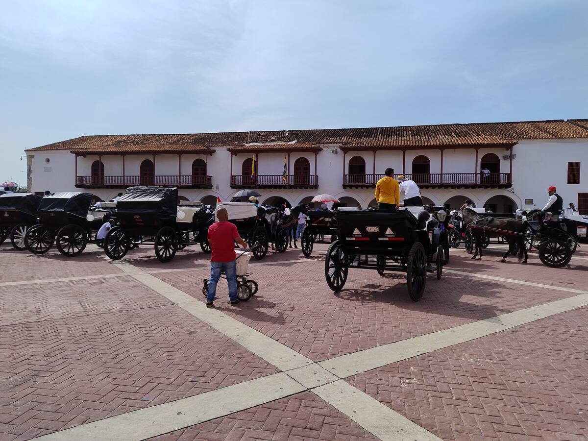 “La transición del coche animal a un coche eléctrico no tiene reversa”: alcalde Dumek