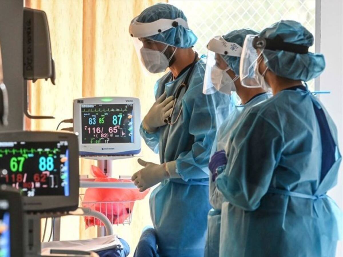COVID-19: Pese a disminución en cifras de muertes, preocupa la cepa brasileña en Colombia