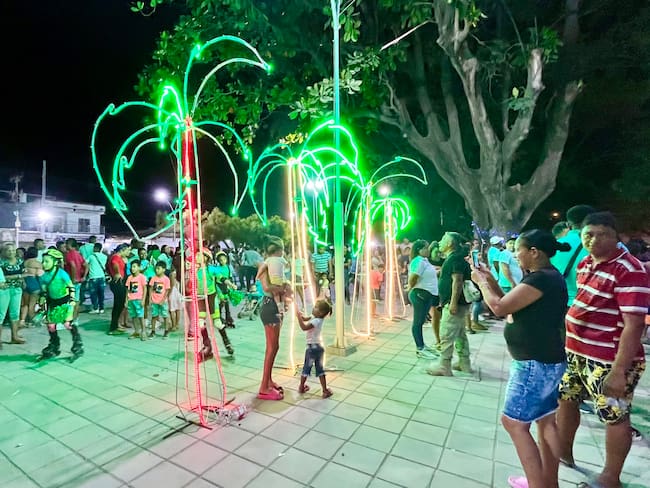 Efraín Ortega, alcalde Zona Bananera - Alumbrado navideño y parques