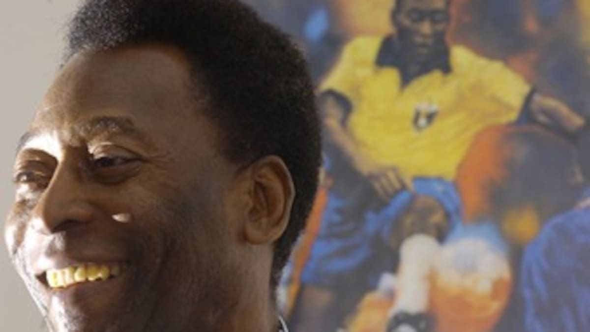 Pelé pide a los brasileños que olviden las protestas