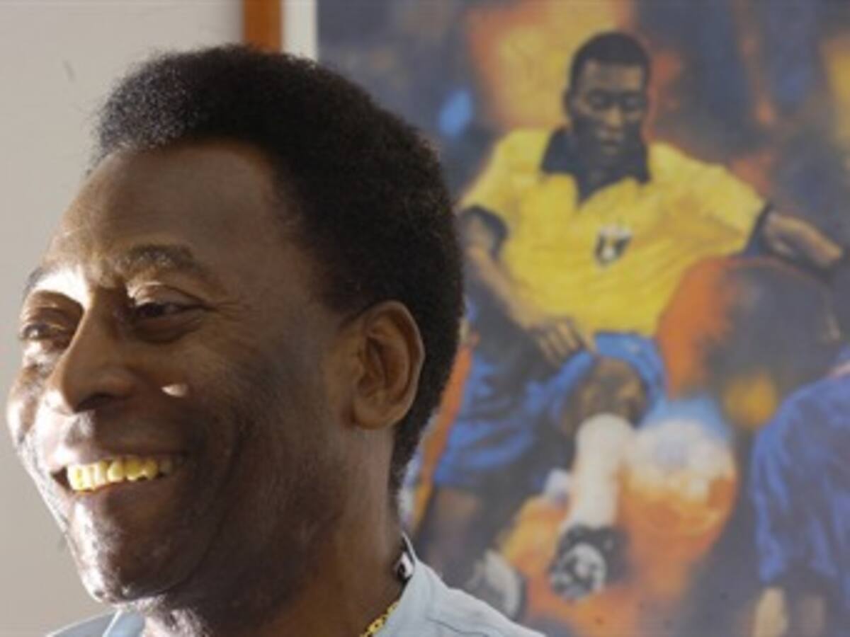 Pelé pide a los brasileños que olviden las protestas