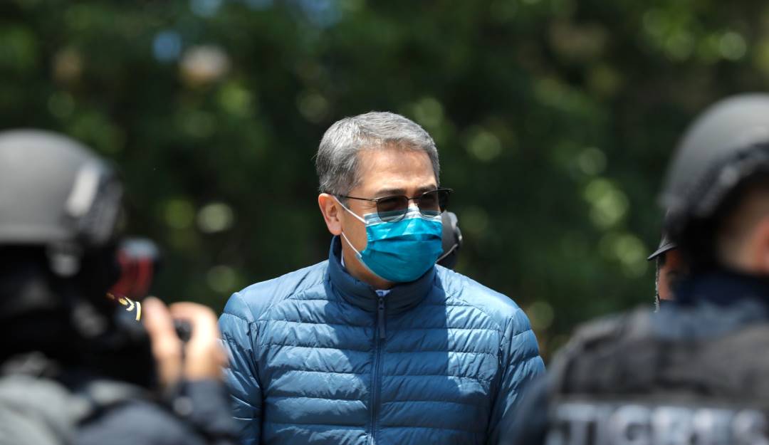 El expresidente hondureño, Juan Orlando Hernández, previo a su extradición a Estados Unidos.         Foto: Getty