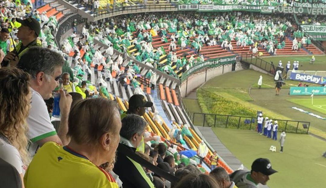 Rodolfo Hernández en el Atanasio