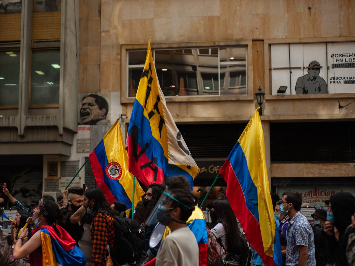 La jornada de manifestaciones en Bogotá terminó en actos de violencia y vandalismo