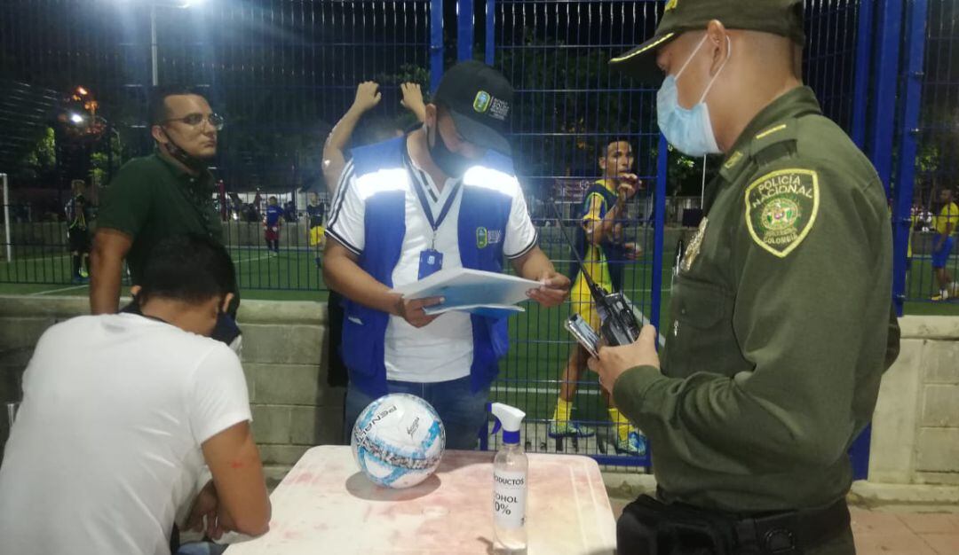 Sancionados en cancha sintética.