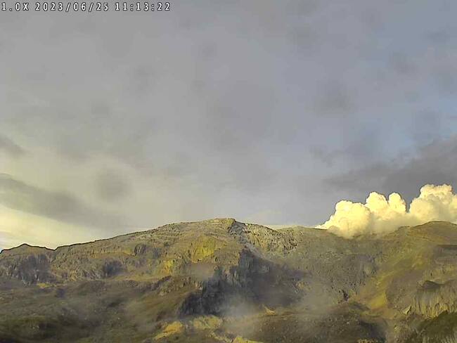 Volcán Nevado del Ruiz: En las últimas semanas, la actividad ha empezado a disminuir