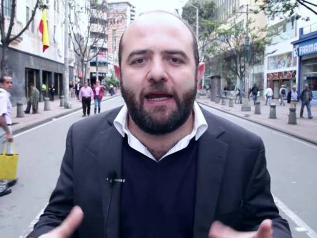 Santiago Rivas vuelve de México con la palabra 'galimatías'