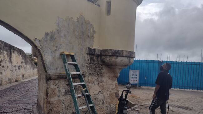 El restaurante aclaró que las áreas donde se realizaron las intervenciones son responsabilidad del Club de Pesca de Cartagena y no del establecimiento