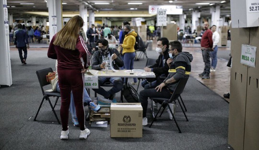 Horarios de votación en Medellín, Cali y Bucaramanga. 