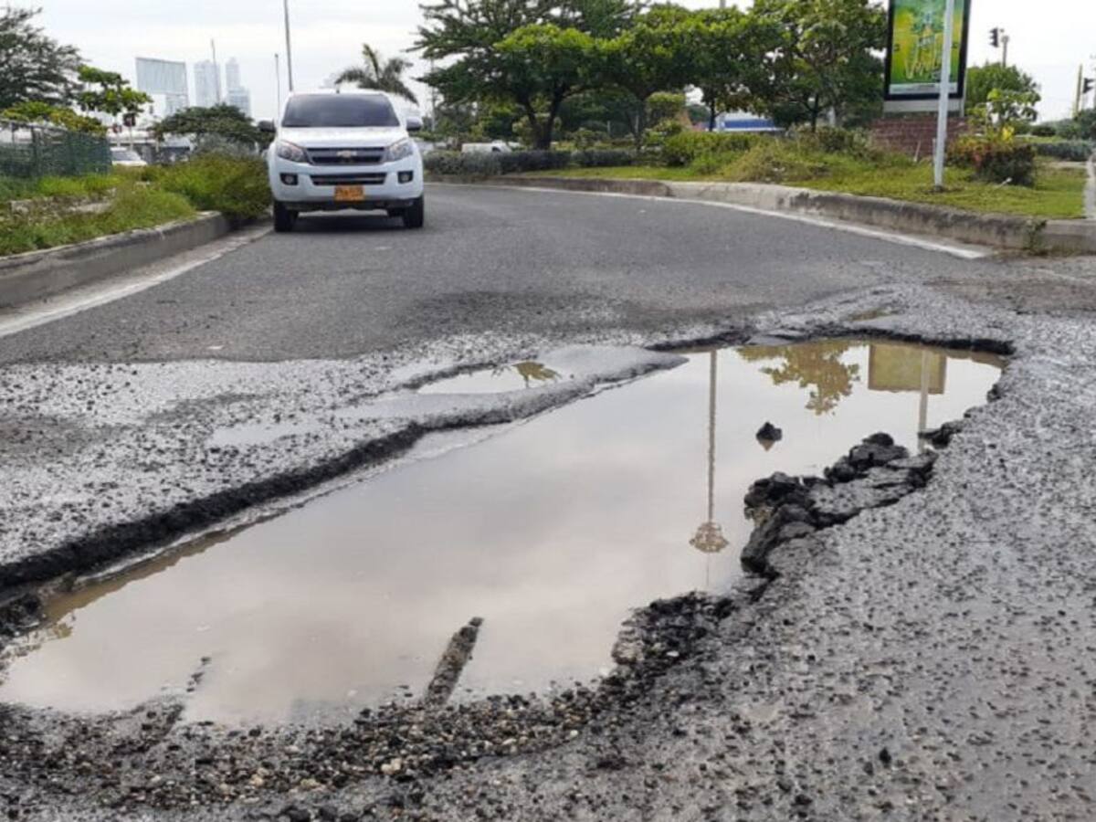 Personería pidió al distrito intervenir "cráteres" en vías de Cartagena