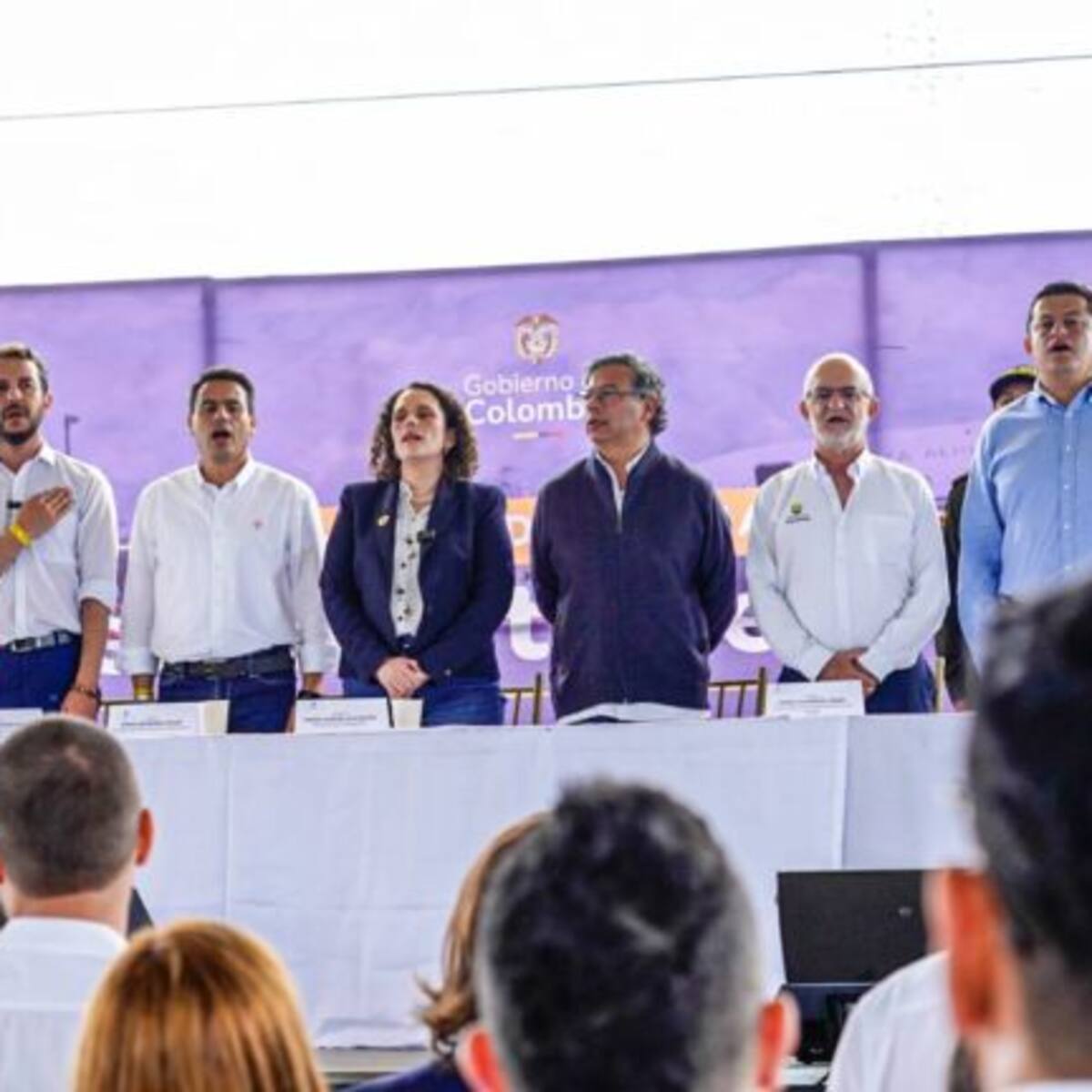 Desde Caldas insisten que la contratación de Aerocafé recae en el Gobierno Nacional