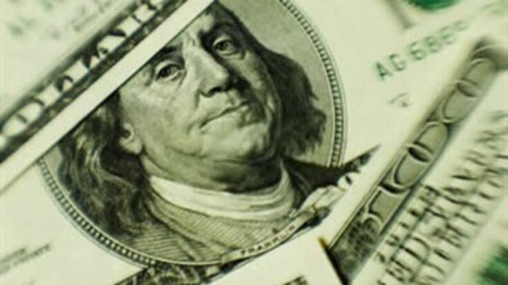 El gobierno abre todas las opciones para frenar caída del dólar